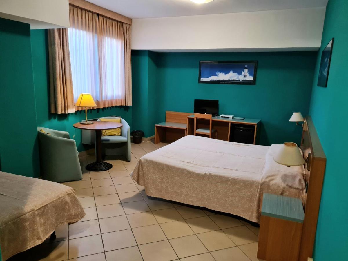 Modo Hotel Верчели Екстериор снимка