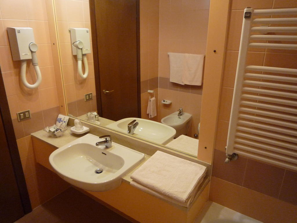 Modo Hotel Верчели Стая снимка